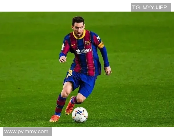 篮球球星与足球员的跨界合作与竞技对比探析