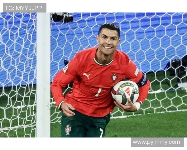 当足球巨星泪洒赛场时胜负背后的人性与热爱故事 当足球巨星泪洒赛场时胜负背后的人性与热爱故事