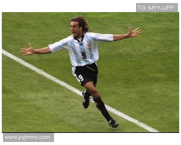 天下足球十大滑稽球星盘点 这些球员的失误和搞笑瞬间成就了足球的另一面 天下足球十大滑稽球星盘点 这些球员的失误和搞笑瞬间成就了足球的另一面